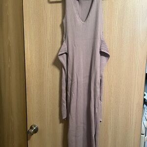 Elegant Mauve Sleeveless Dress